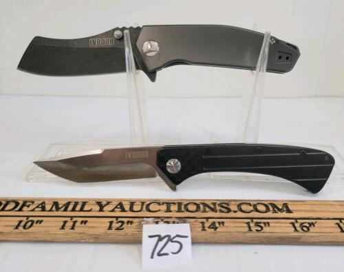 LOT OF 2 - IV8888 FOLDING KNIVES