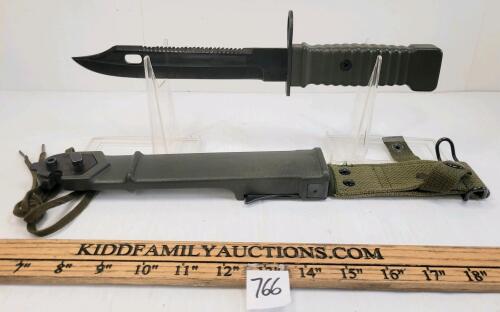 FURY 11800 BAYONET W/ SCABBARD & FROG