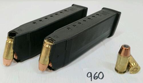 AMMO: 20X HORNADY .45AUTO W/ MAGS