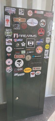 HOMAK GUN CABINET W/ KEY